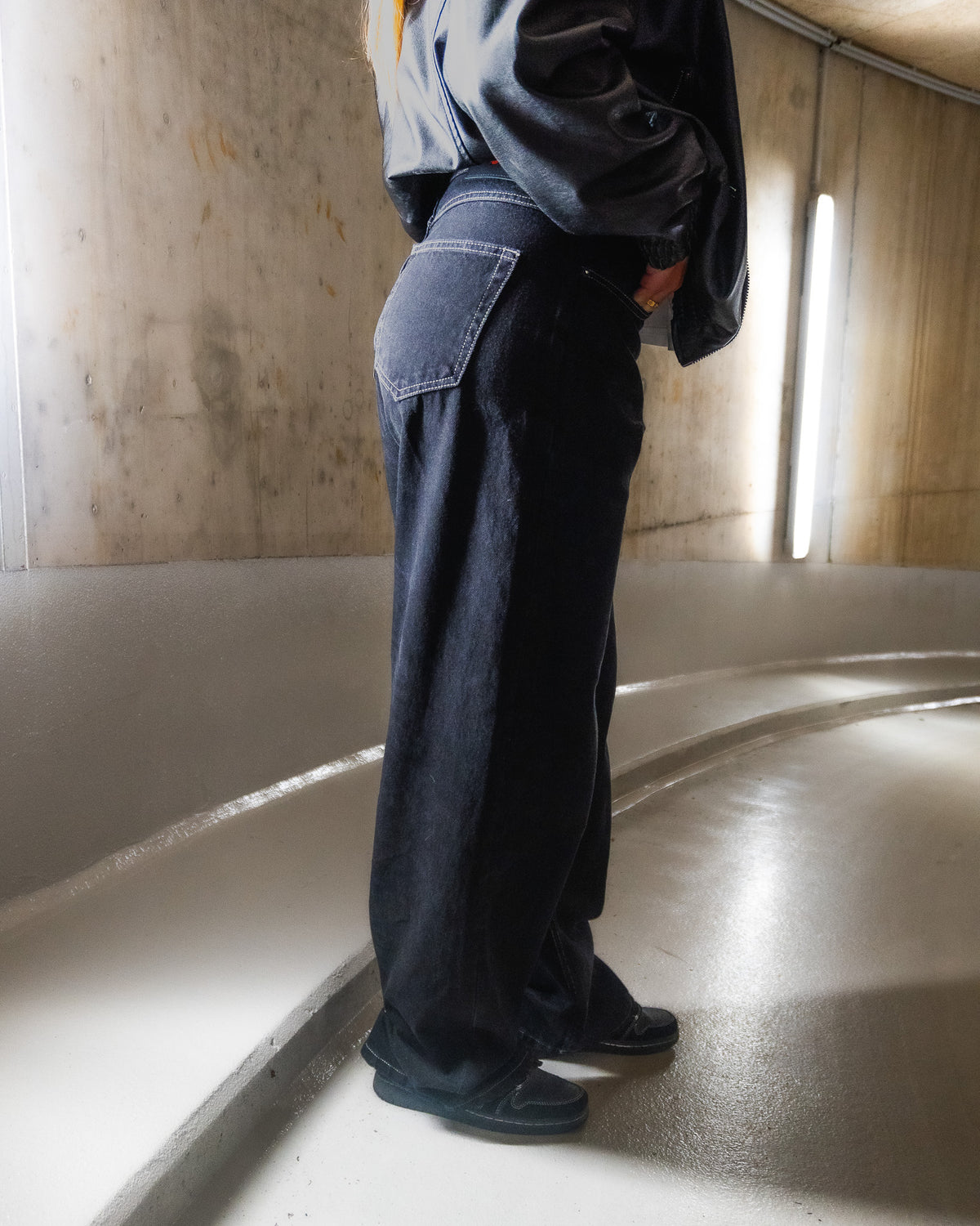 RAW BLACK DENIM