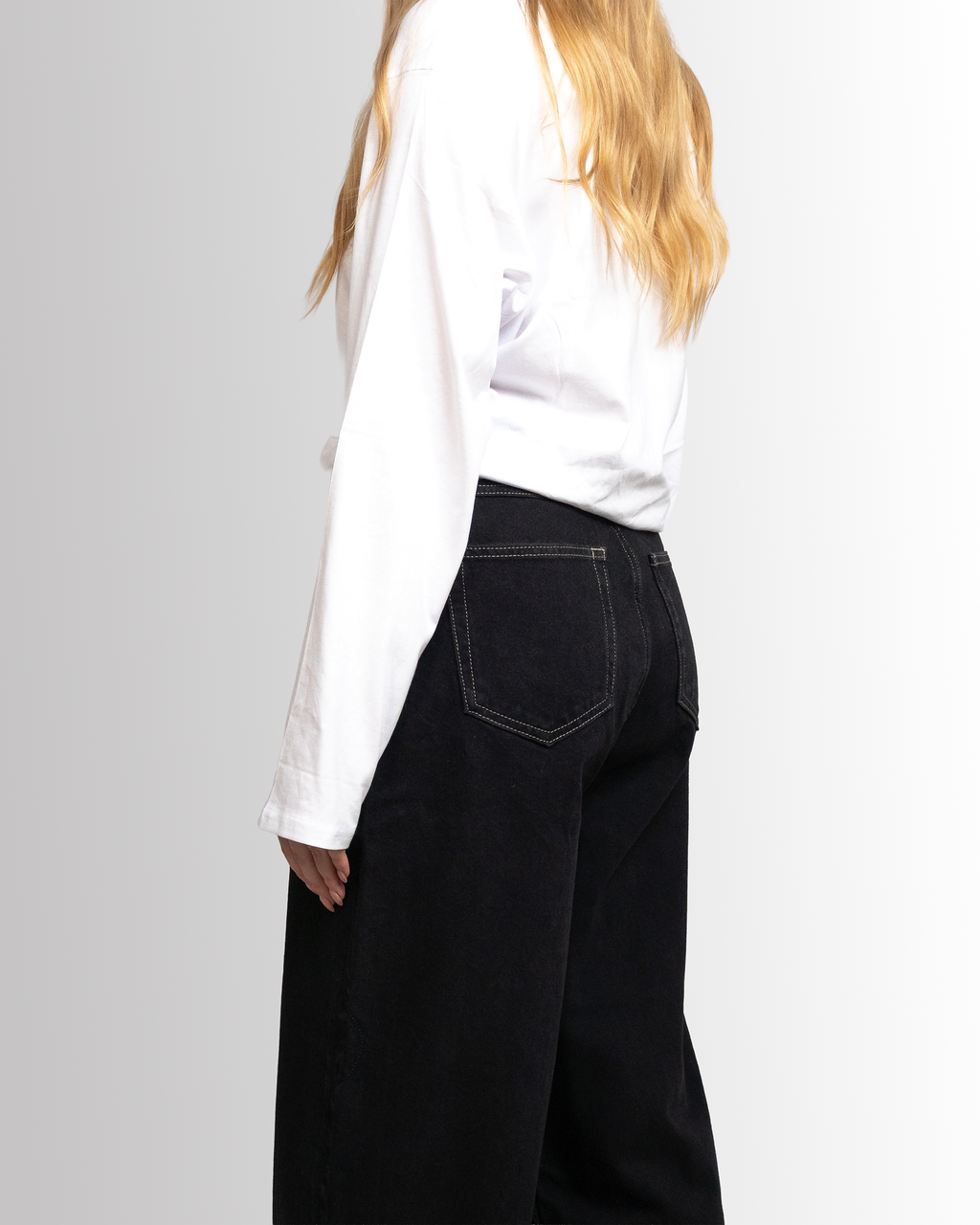 RAW BLACK DENIM